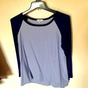 Boutique Long Sleeve Navy- Small but fits like medium